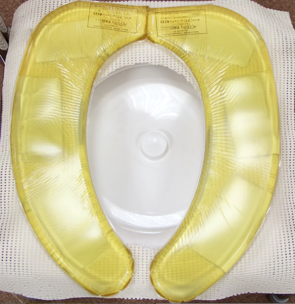 圖片 ACTION® 廁板墊 (香蕉形開口)